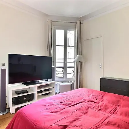 Dans Un 12 Apartman